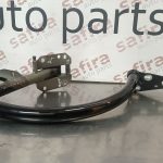 Dobradiça esquerda da Porta da Mala AUDI A4 2007-2017 - 8K5827381
