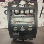 Moldura da Consola Central / Rádio / Aro RENAULT MEGANE II 2006 - 8200178435