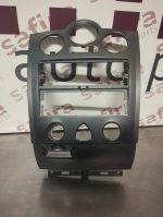 Moldura da Consola Central / Rádio / Aro RENAULT MEGANE II 2006 - 8200178435