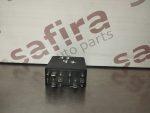 Relé AUDI A3 1997 - 5KG00656800 - Image 2