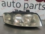 Ótica / Farol Direito AUDI A4 B6 2000-2005 - 8E0941004F  8E0990008F  01102A04HR