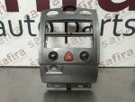 Moldura da Consola Central / Rádio / Aro RENAULT MEGANE II 2002-2009 - 8200178630