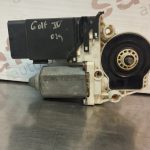 Motor Vidro Frente Esquerdo VW GOLF IV 1999 - 101387101  7746002102  977610143020  F005S000272