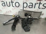 Pré-tensor Cinto Frente Direito OPEL ASTRA J 2010 - 615349100B  F13297098  617023500 -