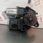 Motor Vidro Frente Direito RENAULT MEGANE III Coupé 2008-2016 -  807303972R  965369200  0130822478