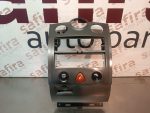 Moldura da Consola Central / Rádio / Aro RENAULT MEGANE II 2002-2009 - 8200178435  S118539002E  8200407415