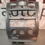 Moldura da Consola Central / Rádio / Aro RENAULT MEGANE II 2002-2009 - 8200178435