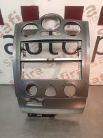 Moldura da Consola Central / Rádio / Aro RENAULT MEGANE II 2002-2009 - 8200178435
