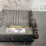 Centralina Motor / ECU RENAULT MEGANE III 1.5DCI 110CV 237104833R 237104832R SID307 S180153110A