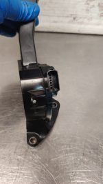Pedal do Acelerador LAND ROVER DISCOVERY SPORT (L550) / RANGE ROVER EVOQUE FK729F836AB - Image 2